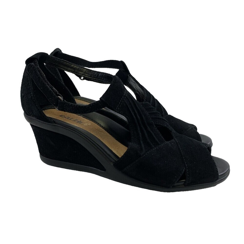 Earth Curvet Suede Wedge Sandal Ankle Strap Black Suede Peep Toe Pleats Womens 9